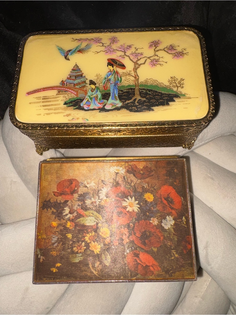 Vintage Small Japanese Vanity/Dresser Music Boxes